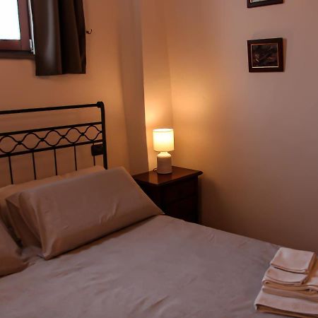 Casa Armanni - La Tua Casa Di Pietra Appartement Gubbio Buitenkant foto