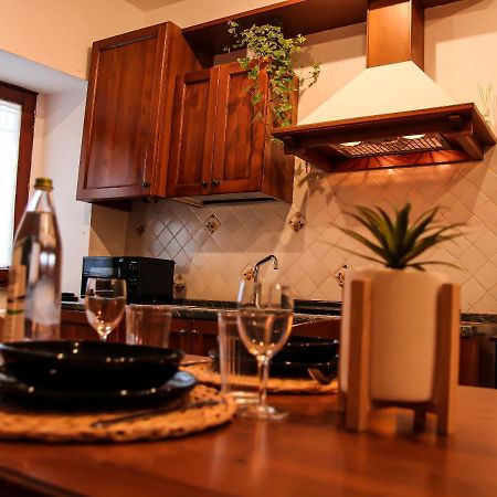 Casa Armanni - La Tua Casa Di Pietra Appartement Gubbio Buitenkant foto