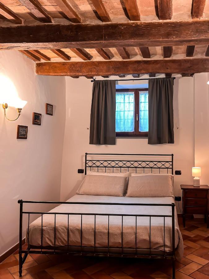 Casa Armanni - La Tua Casa Di Pietra Appartement Gubbio Buitenkant foto