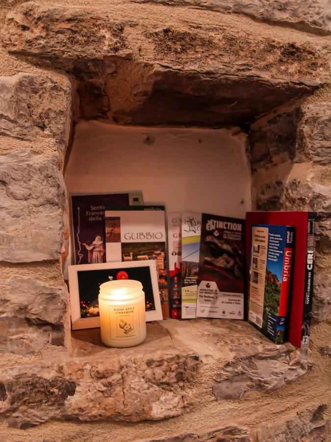 Casa Armanni - La Tua Casa Di Pietra Appartement Gubbio Buitenkant foto